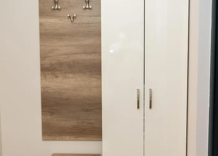 Merak & Caffe Bar krevet i doručak